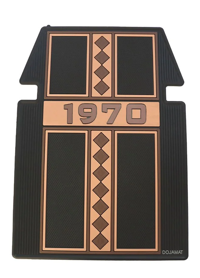Tan+1970.jpg